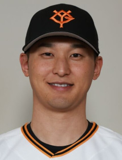 吉川　.095(21-2) 0本塁打　0打点　OPS.269 得点圏.000(8-0)
