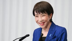 【悲報】高市早苗さん、オーストラリア連邦議会の国賓芳名録への記帳で絵文字を書き、それを自分で公開してしまうｗｗｗｗｗ