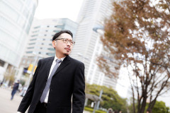 【悲報】元警視庁刑事、日本国民達に警告をする・・・・・・・