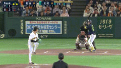 【巨人対ヤクルト8回戦】ヤクルト、６回表１アウト一三塁から北村の内野ゴロの間に三塁が生還し１点差に詰め寄る！！！！！！！！！！！！！