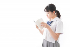【衝撃】偉い人『10代の妊娠が深刻… せや！育児体験させて子作りの大変さをわからせたろ！』 →