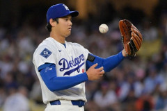 【悲報】米メディア、大谷を批判「二刀流はもう限界ではないか？年齢には誰も逆らえない」