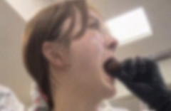日本橋三越イタリア展 出店者の店長、不衛生すぎる試食動画をSNS投稿して大炎上！三越が謝罪「明らかに不適切なもの」