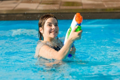 【画像】海外の陰キャJK、ありっちゃありｗｗｗｗｗｗｗｗｗｗｗｗｗｗｗ