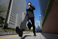 【悲報】日本の労働者さん、会社の内部留保をガチで擁護してしまうｗｗｗｗｗｗｗｗｗｗ