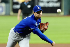【悲報】ロバーツ、ブチ切れ