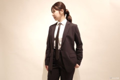 【画像】チェンソーのマキマ風女性、この先街に増える見込みｗｗｗｗ