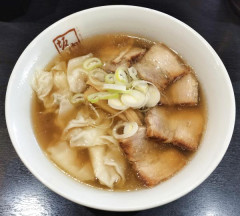 【画像】お前らってラーメン屋で「ワンタンメン」を注文したことあるか……？