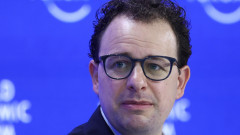 【悲報】アンソロピックCEO「残念ながら我々の世界最高峰AI（クロード）は中国に半年で追いつかれます」