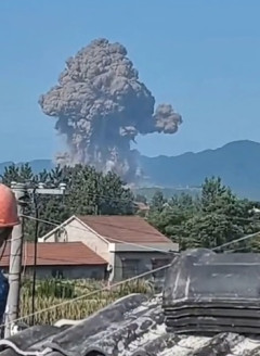 【動画】中国コナン省で発生した花火工場の大爆発、まるで核爆発