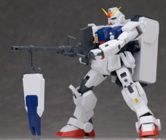 【ガンプラ】バンダイ「劇中のポーズを再現する棒！」←再現出来てないしそもそも存在しないポーズ