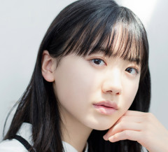 【画像】芦田愛菜さん、ネバネバした白い液体が指についてしまうwww