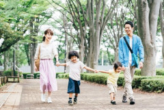 【悲報】昨今の子どもさん「家族で外出とかつまんない、家でYouTube見てたい」ｗｗｗｗｗｗｗｗｗｗ