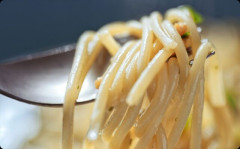 サイゼリヤで満足する感覚は貧しい ← これ、言いたいことは分かるよな・・・
