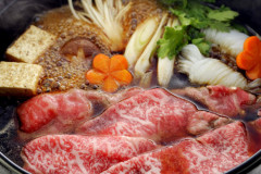 【謎】日本人、「甘さ」に支配されすぎ問題ｗｗｗ　野菜は甘いほど高級、肉はサシ入り“甘い和牛”信仰…なんでそこまで甘さ求めるんや？