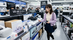 【どうなん？】VR機器持ってる奴、使い心地教えてくれ