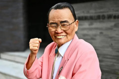 【悲報】井脇ノブ子(80)、腹話術人形みたいになる