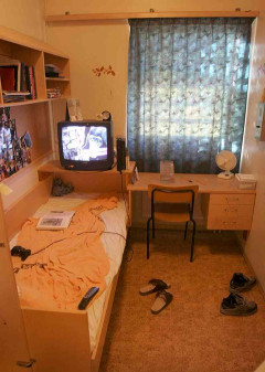 これワイの部屋なんやけど、どう思う？