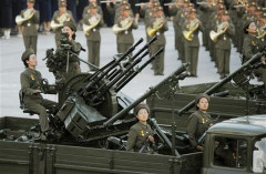 会議中に居眠りした幹部に対空砲…金正恩の異常な粛清止まらず！
