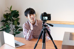 【悲報】29歳人気YouTuberさん、収益化を突然停止され無職になってしまうｗｗｗｗｗｗｗｗｗｗ