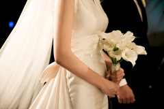 仲良かった会社の同僚が結婚したのに報告なし。婚活中の私に気を使って会うのが苦痛だったらしいの。