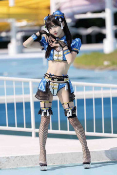 「無加工でこの体型」現役アイドルの“細ウエスト”アピールに反響「本当に綺麗」「これは素晴らしい」
