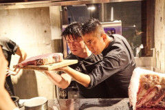 ホリエモン、食用菊ばらまき炎上にイラッ！「大相撲の塩はどうなんだ？節分の豆まきは良いのか？」