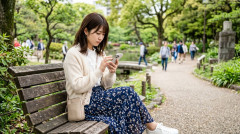 【また嘘ついたのかお前ら】ネット民「ahamoは遅い！」ドコモ社長「それはない。あの噂はどうにかならないものか」