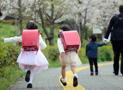 【悲報】東京都さん、小中高生の自殺率がぶっちぎりの一位だった・・・・・・・・・