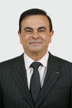 【悲報】カルロス・ゴーンさん「レバノンに逃げたろ！」→レバノン、ガチで爆撃地獄になってしまう・・・・・・・・・