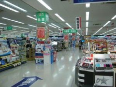 【画像】「ヤマダ電機」とかいう、客より店員の方が多い謎の家電量販店ｗｗｗｗｗｗｗｗｗｗｗｗｗｗｗｗｗｗ