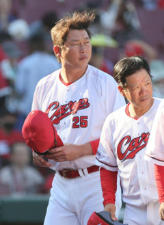 広島新井監督（4年目）「最下位？うちはこれからのチームだから我慢するしかない」