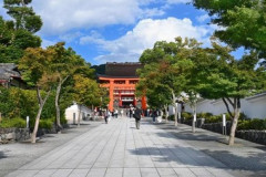 京都配属2年目ワイ、実家に帰りたくて泣く