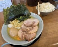 家系ラーメンの中でも町田商店が1番美味い