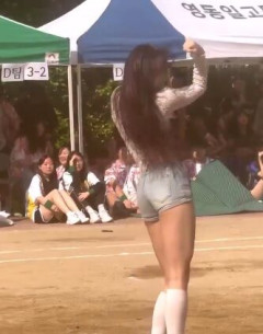 【動画】韓国の高校の体育祭で踊るダンス部JK、レベチｗｗｗｗｗｗ