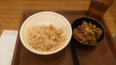 すき家でこんな食べ方するのオレだけ？
