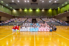 【画像】AKB48のファン層をご覧下さい！今日のAKB運動会は女ヲタ多かった！カップルも多かった