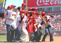 カープ赤木が母と完封リレーで最下位脱出！二俣2打点！坂倉モンテロ適時打！持丸大盛マルチ！辰見2盗塁！塹江回跨ぎ2年ぶり勝利で連敗ストップ！【広島4-0ヤクルト/試合結果】
