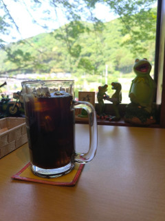 バイクでコーヒー飲みに来たよ