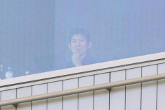 森保監督　負傷のMF三笘薫は「軽傷ではないと聞いている」
