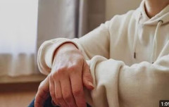 【悲報】ひきこもり、40歳以上が4割超　支える家族も高齢化　家族会調査