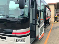 日帰りバスツアー参加者「集合時間を守らない奴は置き去りにしろ」
