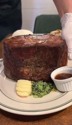 【画像】こういう肉食ったことない奴、人生損してる