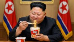 【動画】金正恩「うまいンゴｗｗｗ」カップ麺ニッコニコで完食ｗｗｗｗｗ