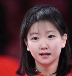 【画像】卓球に全振りする前の孫穎莎選手が陰好みｗｗｗｗｗｗｗｗｗｗ