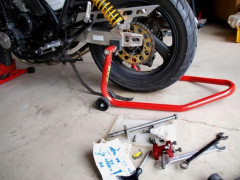 車とかバイクの整備を自分でできる人を尊敬している