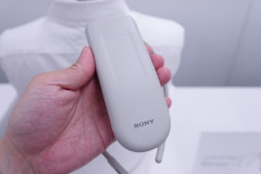 【悲報】ソニーさん、2万5千円の「着るクーラー」を今年も発売してしまう