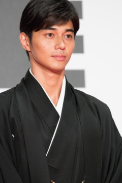 【悲報】東出昌大さん、不倫騒動の逆境で「◯ねない理由を集めた」日々を吐露してしまう