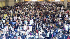 【悲報】コミケ、ナフサ不足で中止になりそう……。オンライン開催はダメなの？