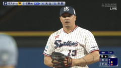 ヤクルト・オスナ、野手登板ｗｗｗｗｗｗ